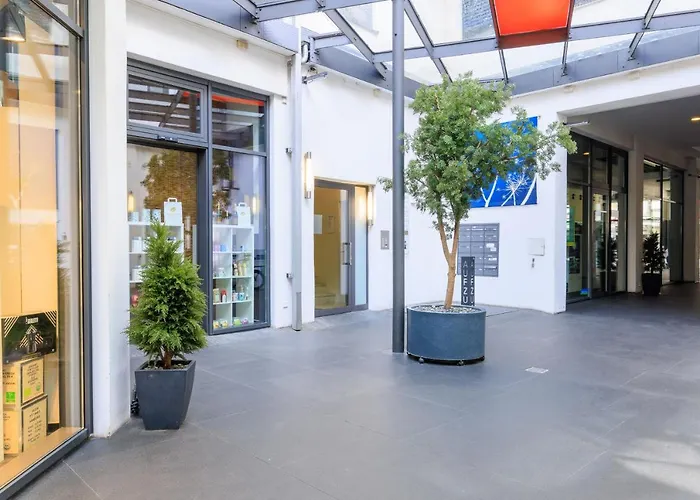 Daire Global Living - Design I Rathausplatz I Beamer I Ac I Kitchen I Augsburg